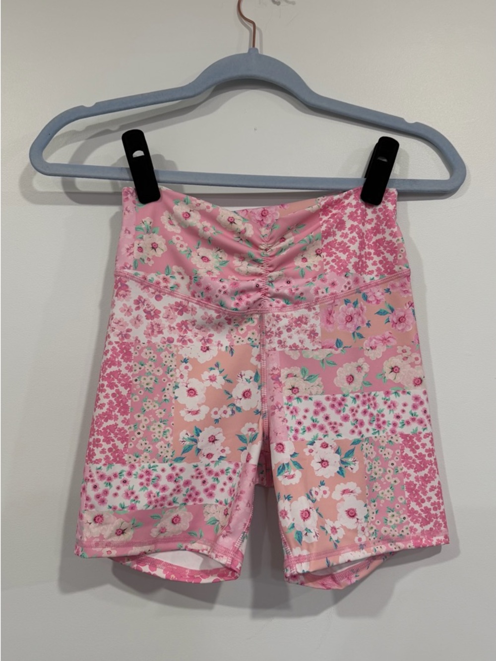 AS Revival P2F - Pink Floral Women’s High-Waist Bike Shorts XS